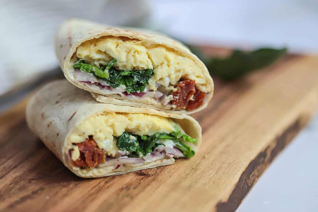 mediterranean-breakfast-wrap
